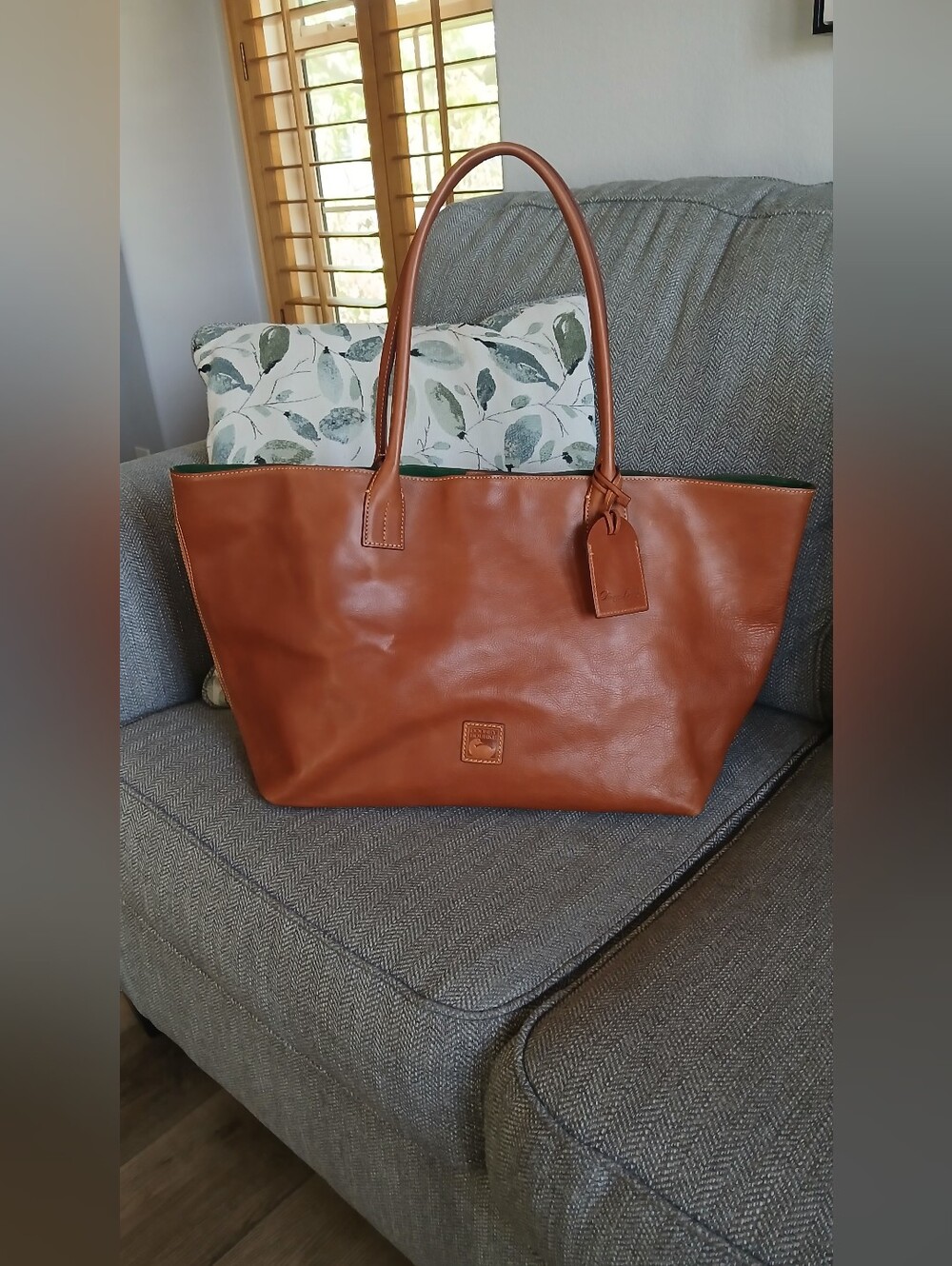 Dooney & Bourke Florentine Rusell Leather Tote Bag